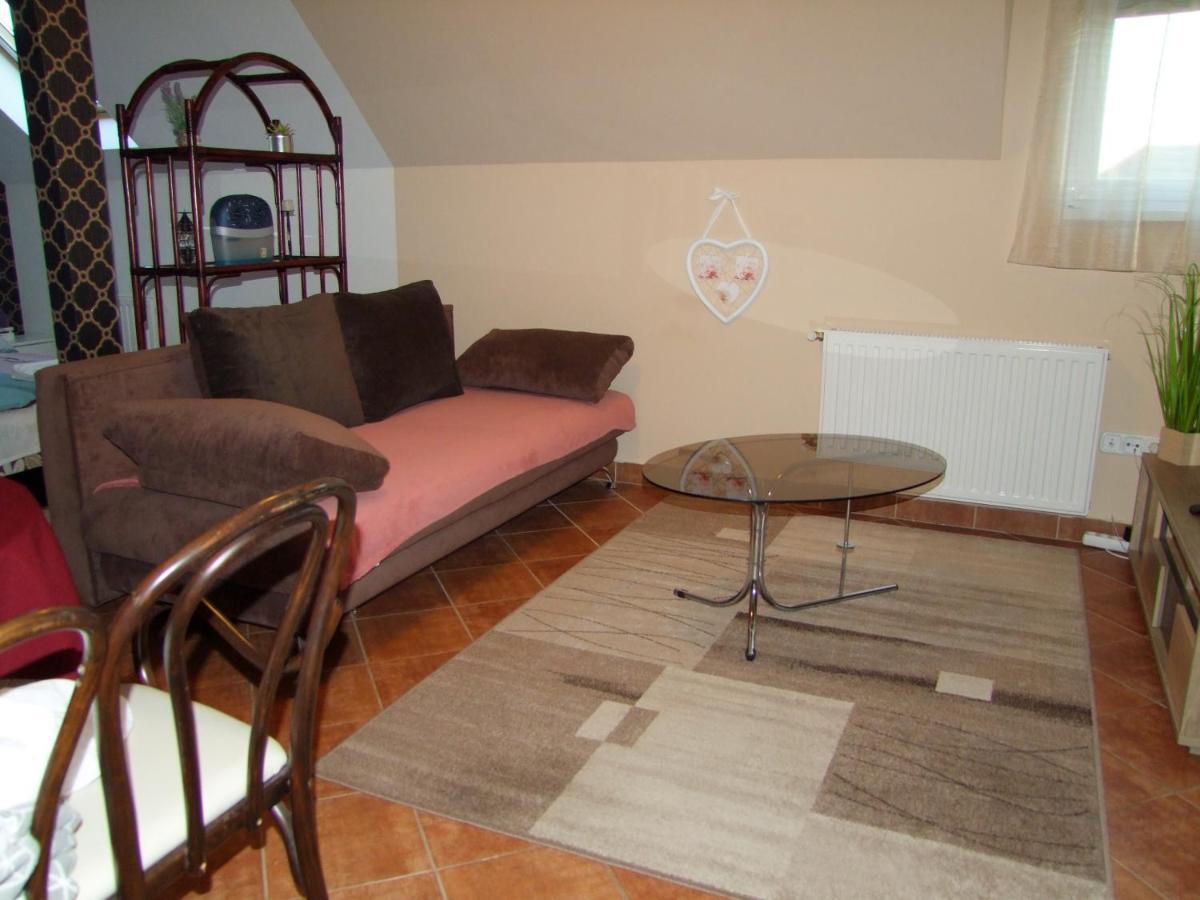 Apartman Greta *